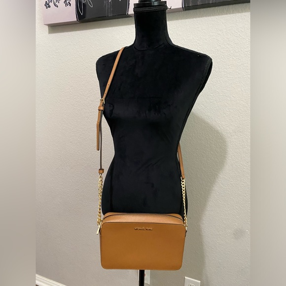 Michael Kors Handbags - Michael Kors Large East/West Crossbody